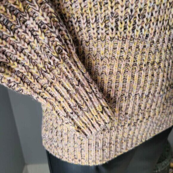 Anthropologie Wool blendV Neck Sweater NWT Sz XS - Picture 3 of 10